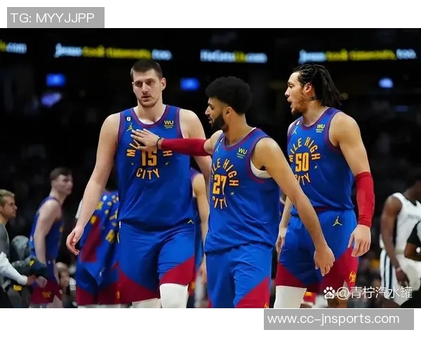 掘金官方宣布卡梅隆约翰逊右肩不适本场比赛能否出战成疑