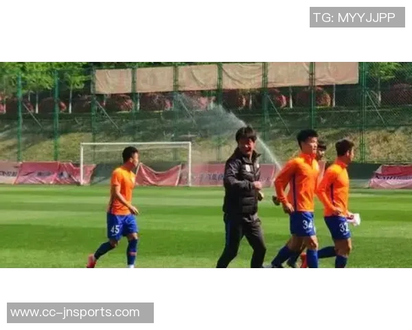 马祖拉满意球队拼搏精神强调这种比赛方式至关重要