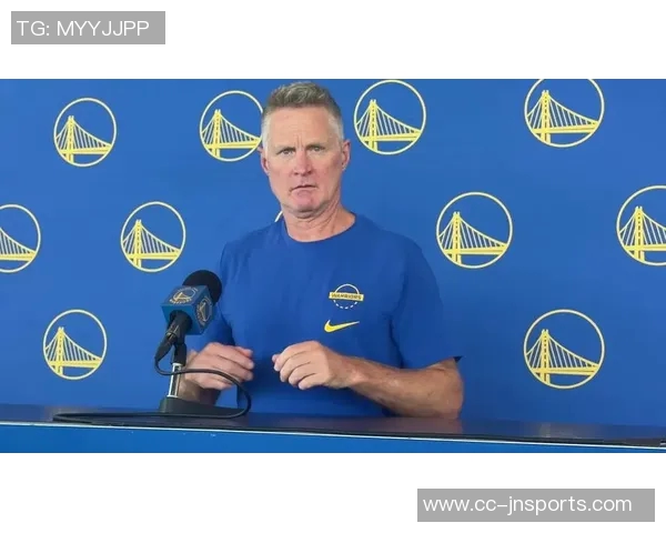 库明加与勇士关系紧张传闻科尔回应称尊重每位球员并无恩怨 库明加与勇士关系紧张传闻科尔回应称尊重每位球员并无恩怨