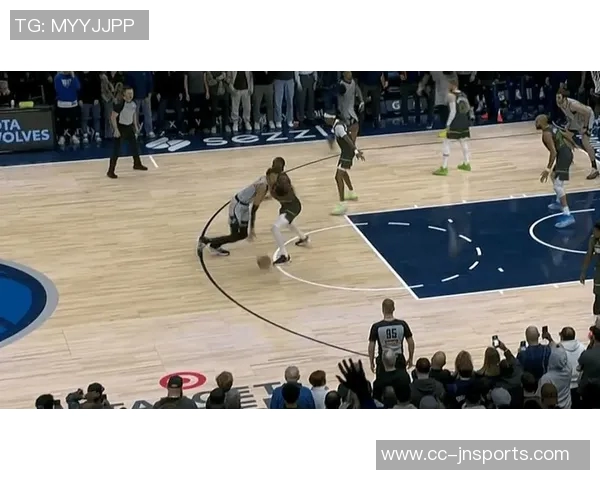 文班:面对快速比赛节奏与频繁包夹防守我感到持续低迷 文班:面对快速比赛节奏与频繁包夹防守我感到持续低迷