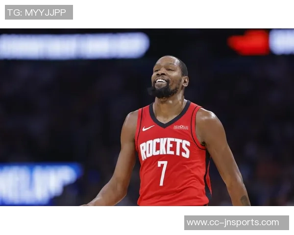 杜兰特反思火箭失误问题强调自身责任与团队提升的重要性 杜兰特反思火箭失误问题强调自身责任与团队提升的重要性