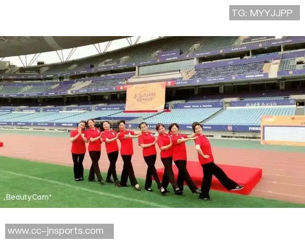 拉松畅谈更衣室开放氛围让每位成员都能自由表达自己的想法