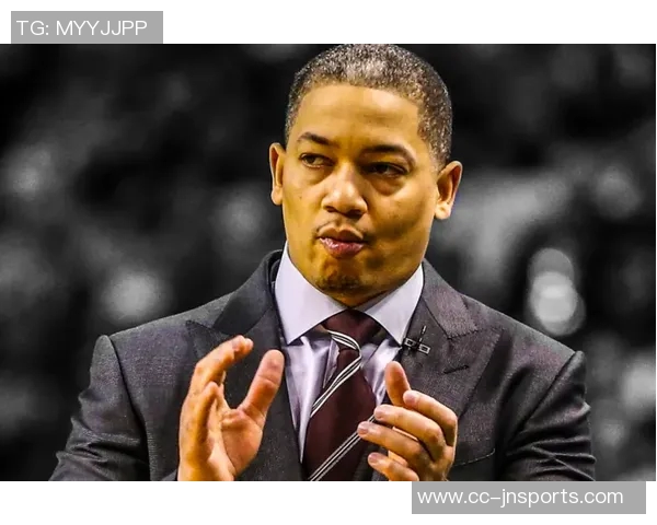 比尔复出首战表现平平教练卢透露其仍受出场时间限制